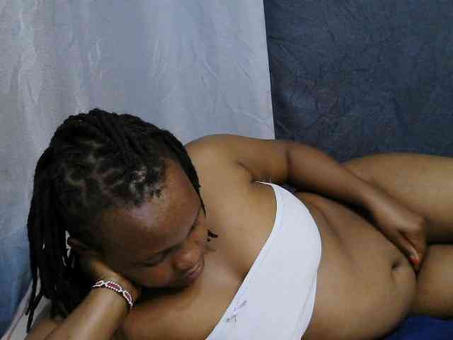 sweet-bunny-sweet webcam