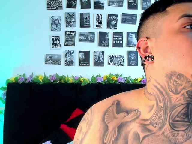 alana-and-jackk webcam