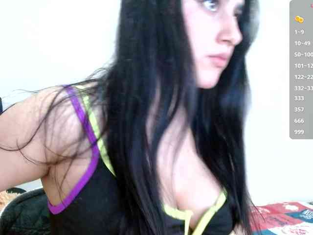 vikysexy28a webcam