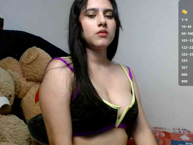 vikysexy28a webcam