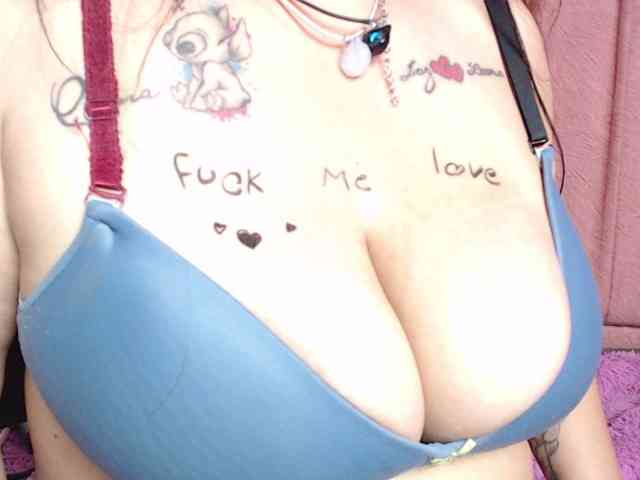 miahott303av webcam