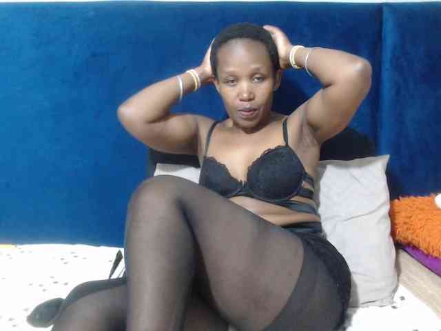 Sheila80 webcam