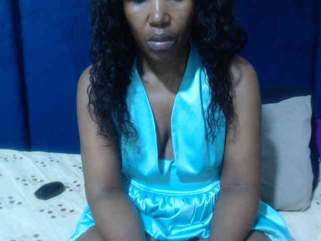 Sheila80 webcam