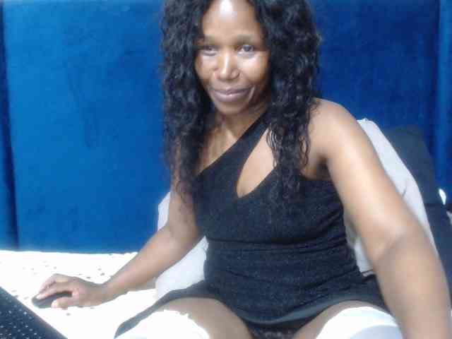 Sheila80 webcam