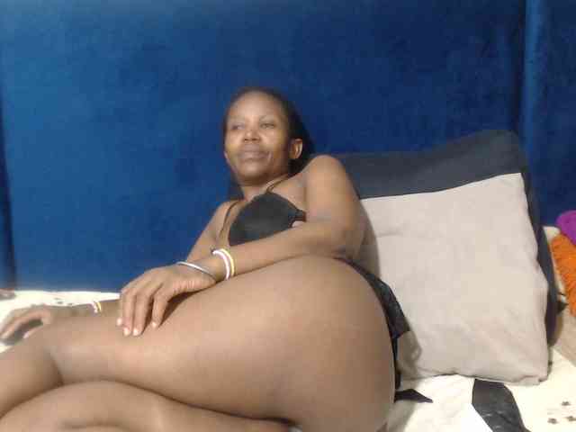 Sheila80 webcam