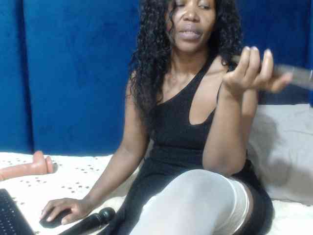 Sheila80 webcam