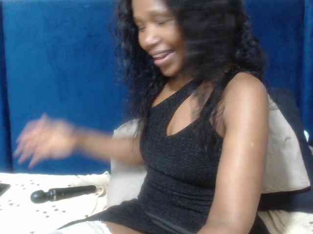 Sheila80 webcam