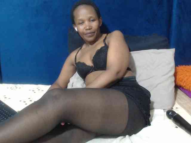Sheila80 webcam