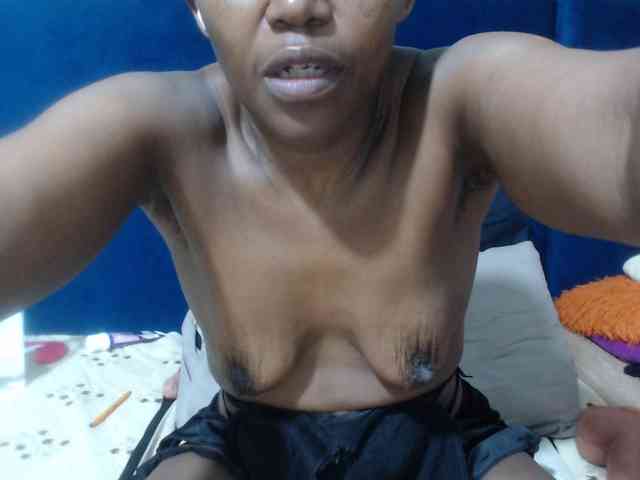Sheila80 webcam