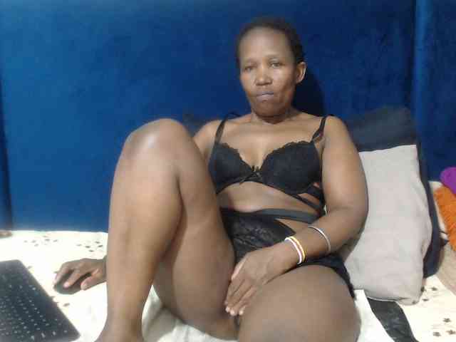 Sheila80 webcam