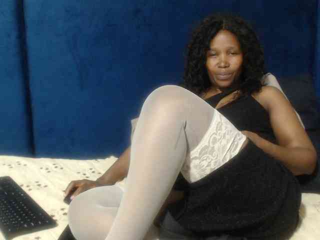 Sheila80 webcam
