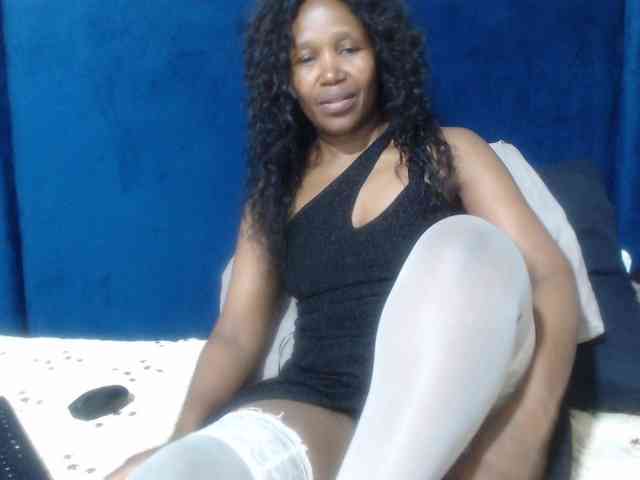 Sheila80 webcam