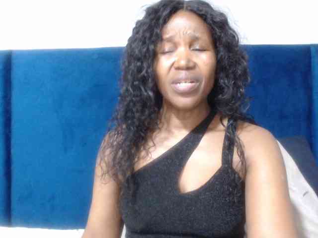 Sheila80 webcam