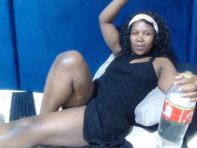 Sheila80 webcam