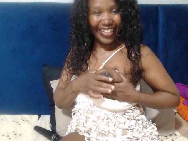 Sheila80 webcam