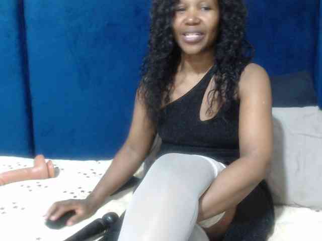 Sheila80 webcam