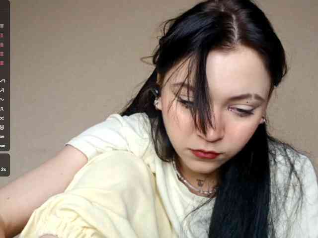 EleanorBaker webcam