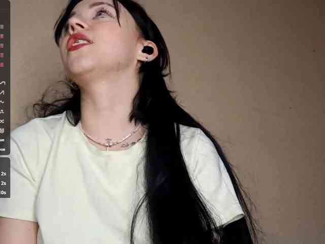 EleanorBaker webcam