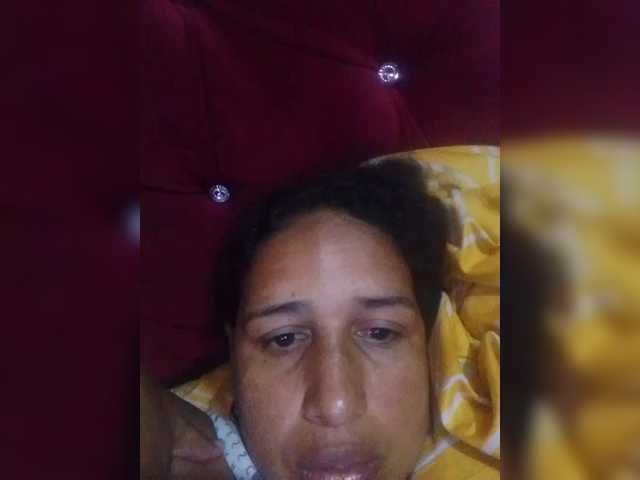 Alondra22 webcam
