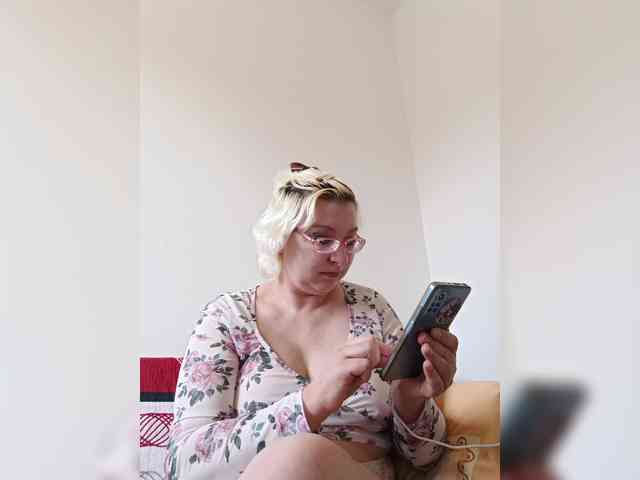 Vika211 webcam