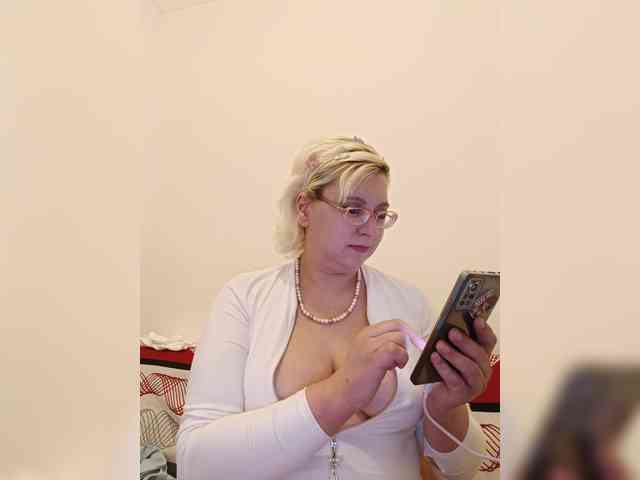 Vika211 webcam