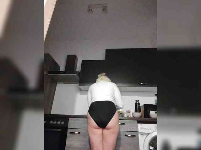 Vika211 webcam