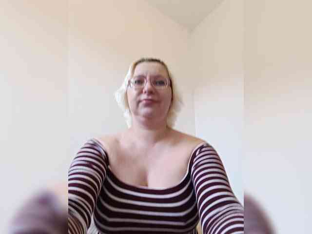 Vika211 webcam