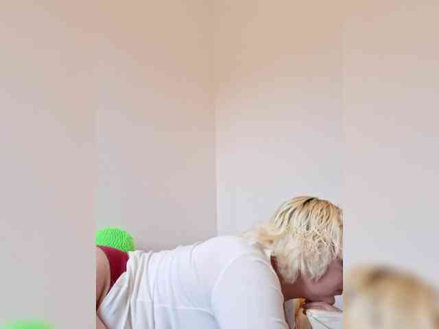 Vika211 webcam