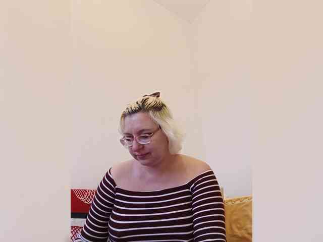 Vika211 webcam