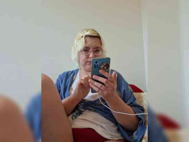Vika211 webcam