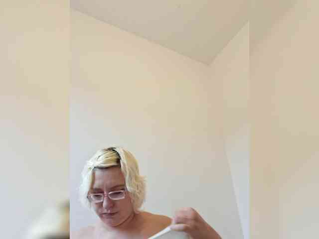 Vika211 webcam