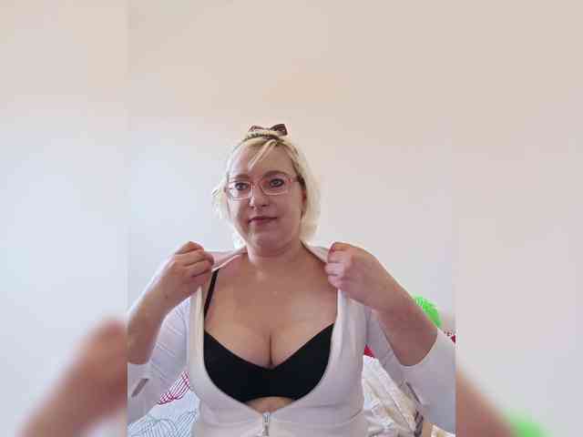 Vika211 webcam