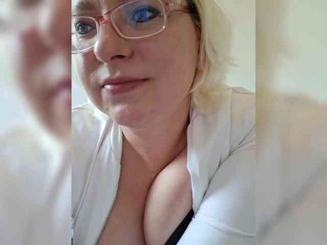 Vika211 webcam