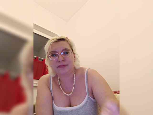 Vika211 webcam