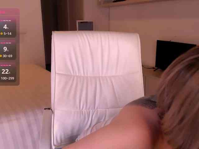 Tilly-Eliot webcam