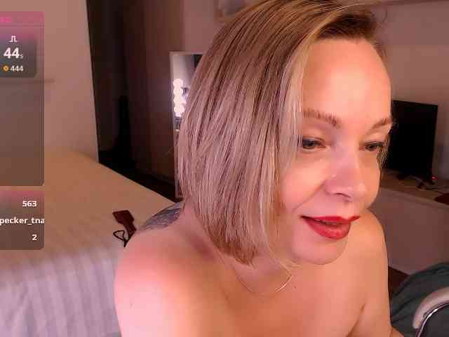Tilly-Eliot webcam
