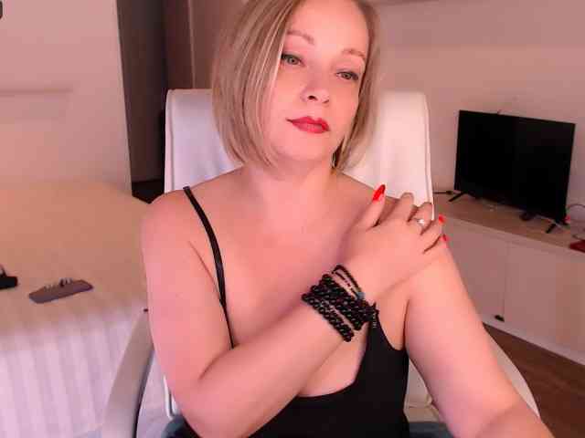 Tilly-Eliot webcam