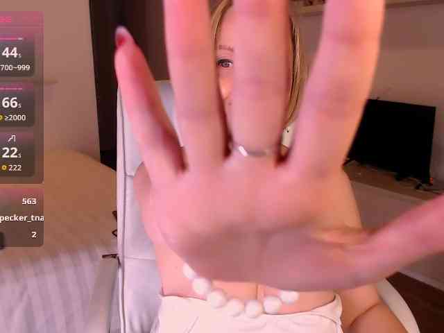 Tilly-Eliot webcam