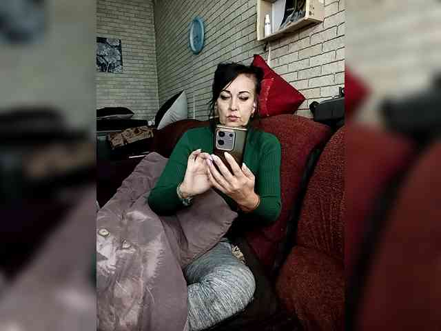 Lina-a-13 webcam