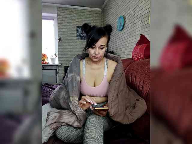 Lina-a-13 webcam