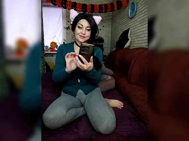 Lina-a-13 webcam