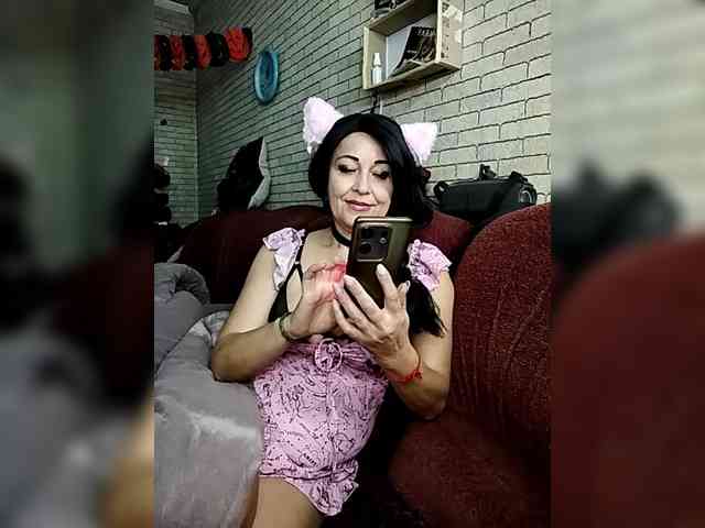 Lina-a-13 webcam