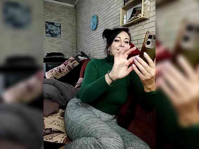 Lina-a-13 webcam