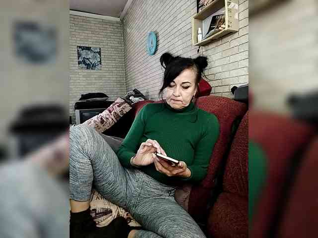 Lina-a-13 webcam
