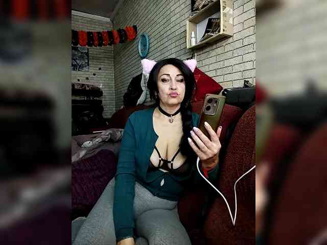 Lina-a-13 webcam