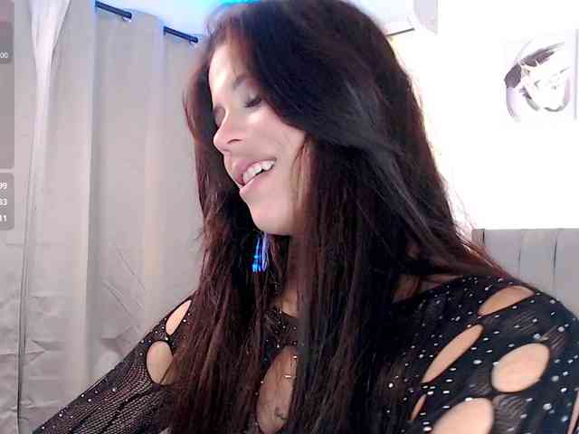 lailaatyler webcam