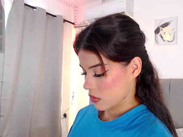 lailaatyler webcam