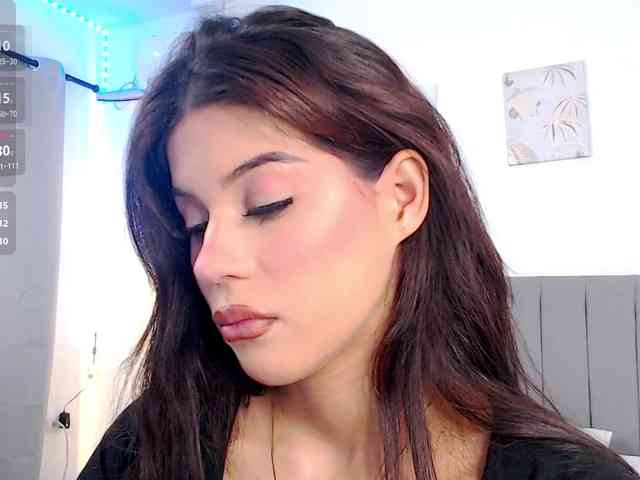 lailaatyler webcam