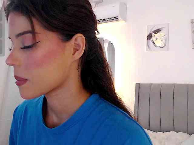 lailaatyler webcam