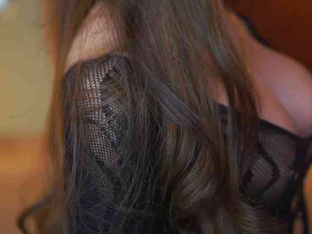 MayaHipnoteyes webcam